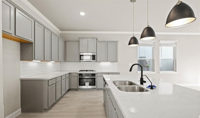 5602 Green Rise Ln, Houston, TX 77091 - photo 4