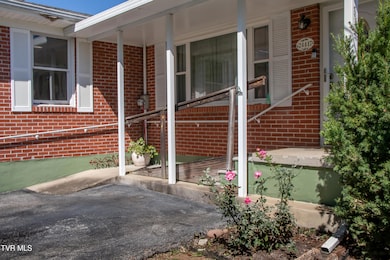 24417 Briscoe Dr, Bristol, VA 24202 - photo 5