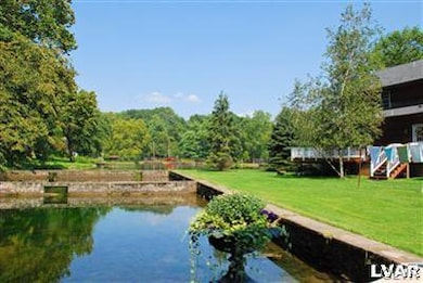 652 Mickley Rd, Whitehall, PA 18052 - photo 5