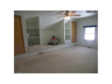 1852 Braeburn Park Dr, Euclid, OH 44117 - photo 7