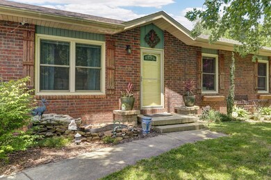 505 E Scott Wayne Dr-31