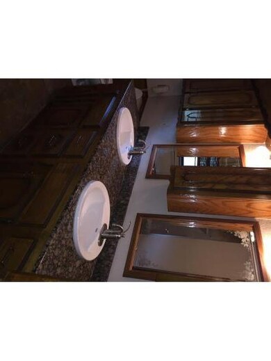 master bath/double vanities