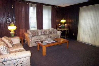 3112 Hampshire Rd, Erie, PA 16506 - photo 3