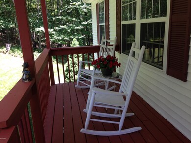 162 Aspen Dr, Milford, PA 18337 - photo 2