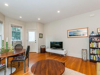 4 Varney St unit 1, Jamaica Plain, MA 02130 - photo 4