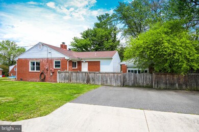 3107 Collard St, Alexandria, VA 22306 - photo 2