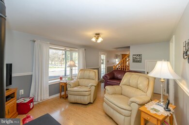 120 Schoolhouse Rd, Sykesville, MD 21784 - photo 5