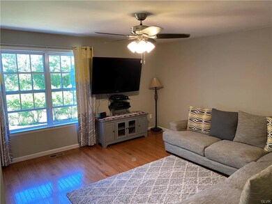 821 N Fork Dr, Easton, PA 18040 - photo 6