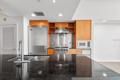 Grand Central at Kennedy West unit 824, Tampa, FL 33602 - photo 4