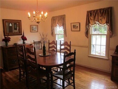 Another gorgeous room filled with natural light!