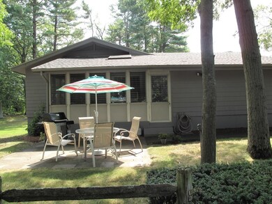 28 Grove Ave, Randolph, MA 02368 - photo 3