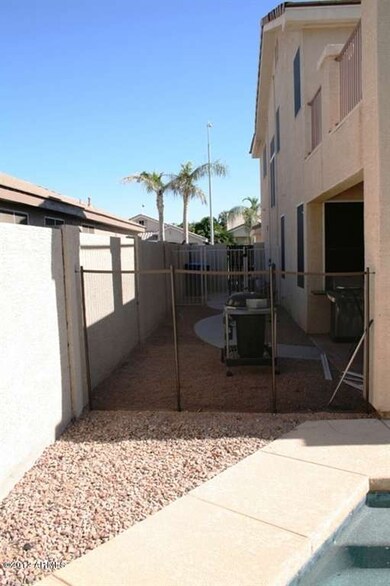 840 N Cambridge Place, Chandler, AZ 85225 - photo 5
