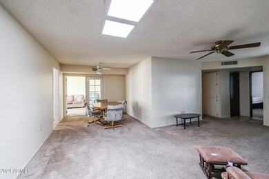 17643 N 102nd Dr, Sun City, AZ 85373 - photo 4