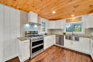 112 Riverdale Ave, Manchester, NH 03103 - photo 5