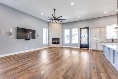 1255 County Road 4680, Boyd, TX 76023 - photo 3