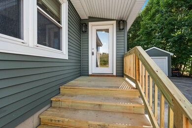 6-18-Hollingsworth-St-6-