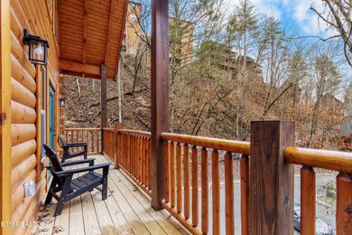 2119 Valley Creek Way, Pigeon Forge, TN 37862 - photo 7