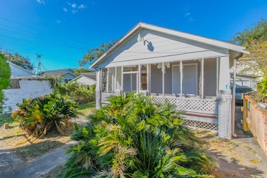 4314 Avenue Q, Galveston, TX 77550 - photo 2