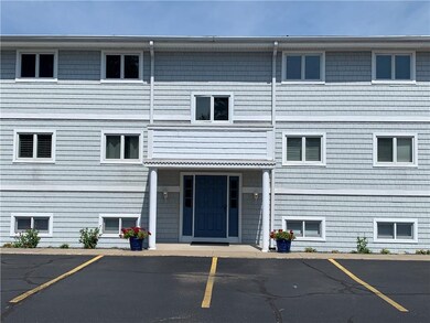 8960 E Hatchery Rd unit 12, Syracuse, IN 46567 - photo 3