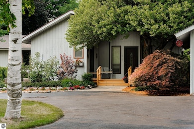 125 Mitchell Dr, Elk Rapids, MI 49629 - photo 2