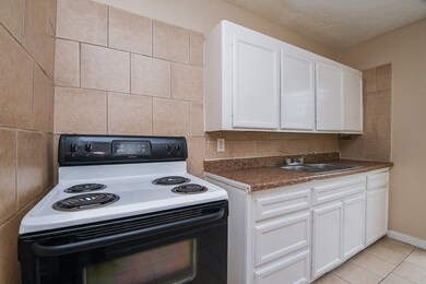 3451 Tampa St unit 5, Houston, TX 77021 - photo 2