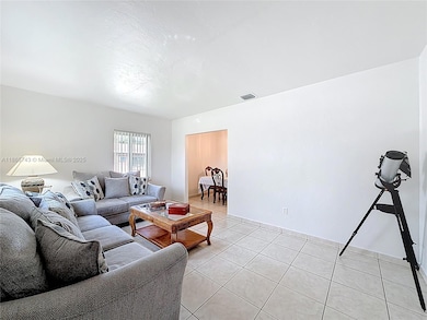 675 W 30th St, Hialeah, FL 33012 - photo 3