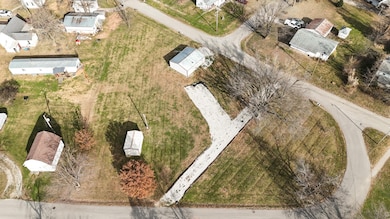 214 E Front St, Bucklin, MO 64631 - photo 4