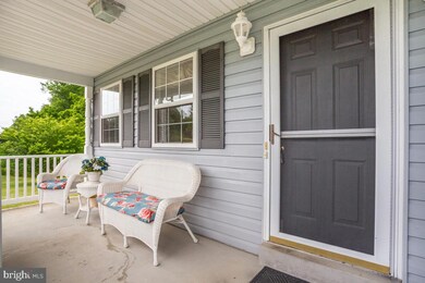 1911 Quiet Meadows Ct, Huntingtown, MD 20639 - photo 5