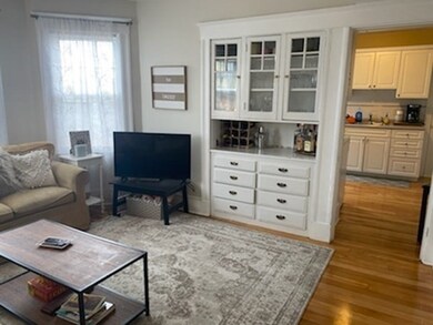 15 Fenwick St unit 2, Somerville, MA 02145 - photo 2