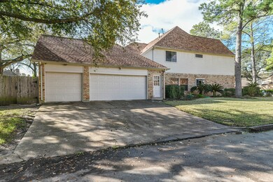 7218 Holder Forest Cir, Houston, TX 77088 - photo 4