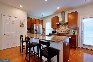 9612 Stockwell Ln, Fairfax, VA 22031 - photo 5