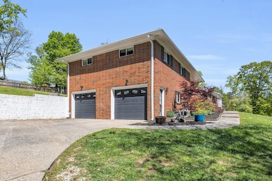 117 Douglas Dr, Chattanooga, TN 37412 - photo 2