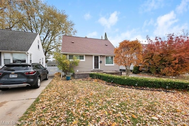 3602 Elmhurst Ave, Royal Oak, MI 48073 - photo 4