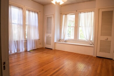 1616 Hawthorne St, Houston, TX 77006 - photo 4