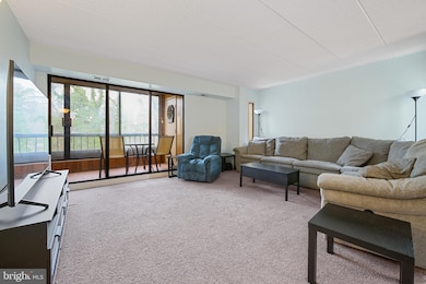 5669 Harpers Farm Rd unit D, Columbia, MD 21044 - photo 6