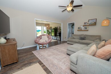 320 Bent Tree Ln, Dunn, NC 28334 - photo 7