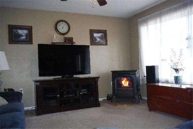 751 W Market St, Orwigsburg, PA 17961 - photo 3