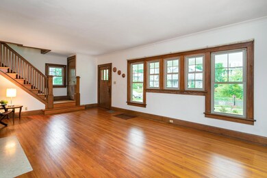 107 E Dunedin Rd, Columbus, OH 43214 - photo 4