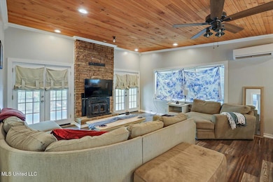 05-107 Lakeview Cir