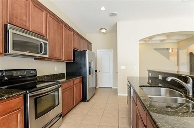 34440 Windknob Ct, Wesley Chapel, FL 33545 - photo 5