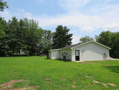 3583 E Lake Road 28 W, Monticello, IN 47960 - photo 4