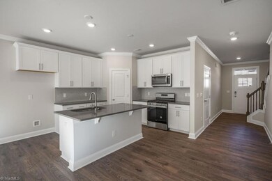 1964 Hallview Ct, Kernersville, NC 27284 - photo 4