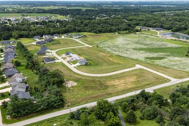 3667 Mclain Way, Hiawatha, IA 52233 - photo 4