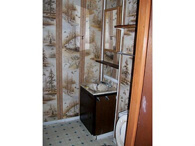 2060 Shawbury Ct W, Columbus, OH 43229 - photo 4