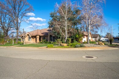 1515 St Andrews Dr-4