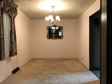 Dining Room - Off Kitchen
