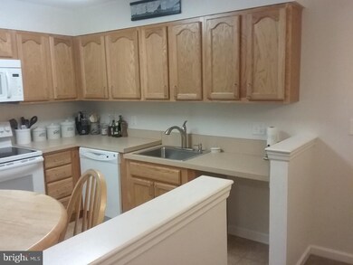 37 Windsor Ct unit H5, Sewell, NJ 08080 - photo 6