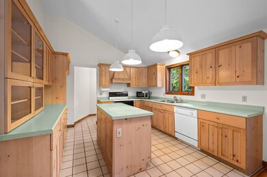 14 Ladds Ln, Epping, NH 03042 - photo 4