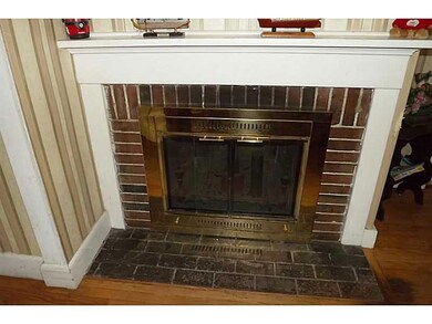 125 Worcester Ave, Riverside, RI 02915 - photo 6