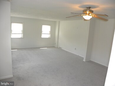 115 E Amosland Rd, Norwood, PA 19074 - photo 4